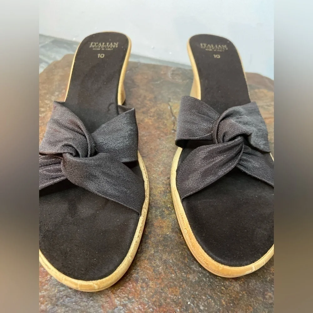 Italian Shoemakers~Dark Brown Shimmery Twist Fabric Wedge Slip-On Sandal~Size 10